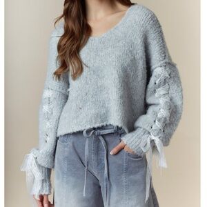 Peach Love California Light Gray V-Neck Sweater